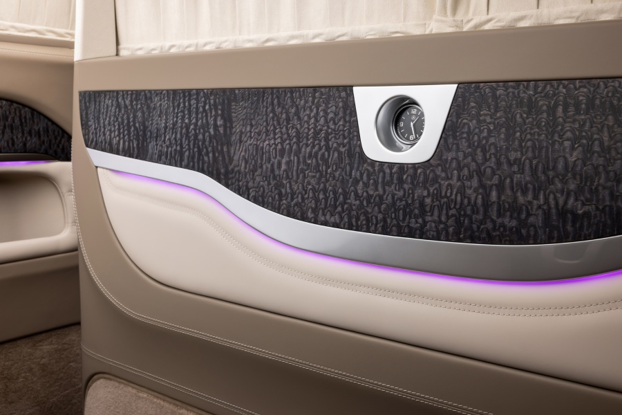 Тюнинг V-Business Jet. Фото 17