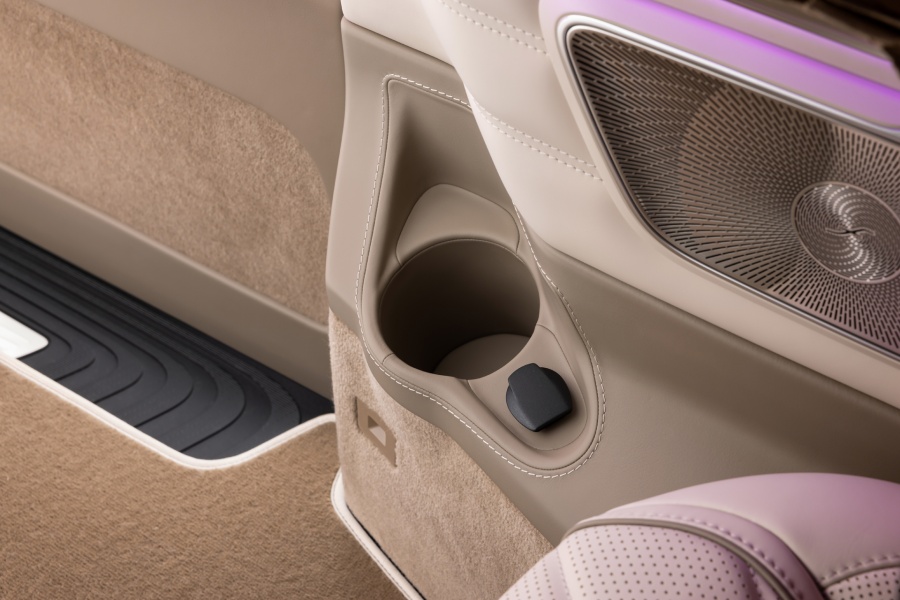 Тюнинг V-Business Jet. Фото 24