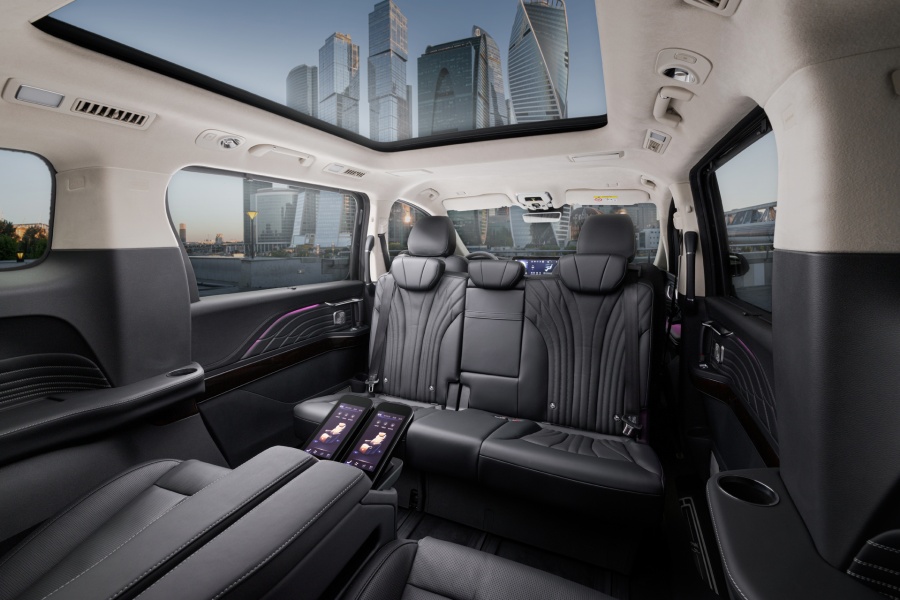 Hongqi HQ9