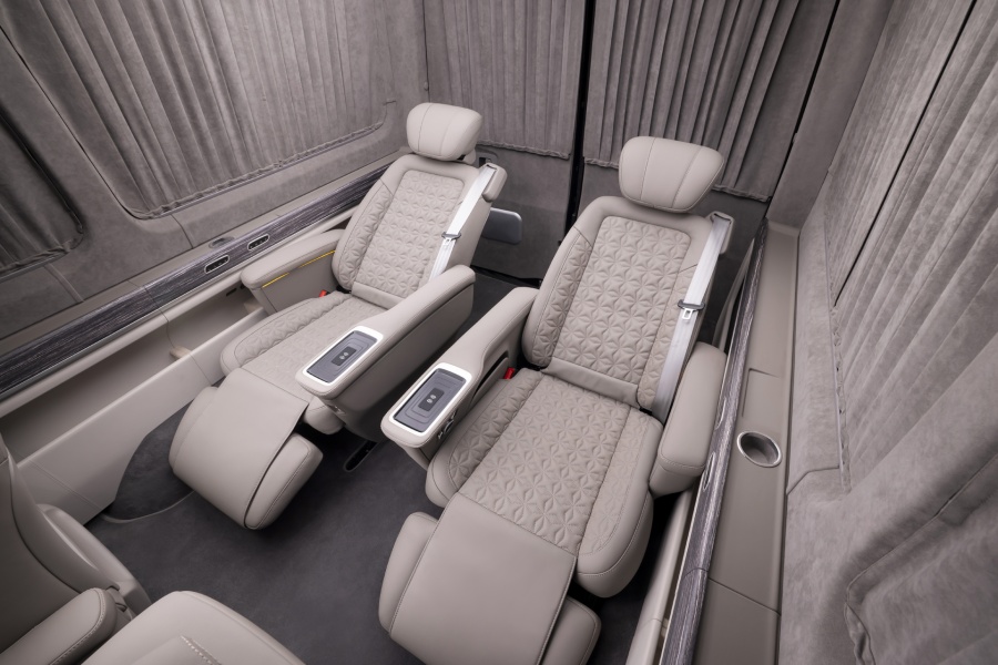 Салон Sprinter BusinessJet. Фото 20