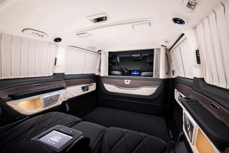 V-BUSINESS JET